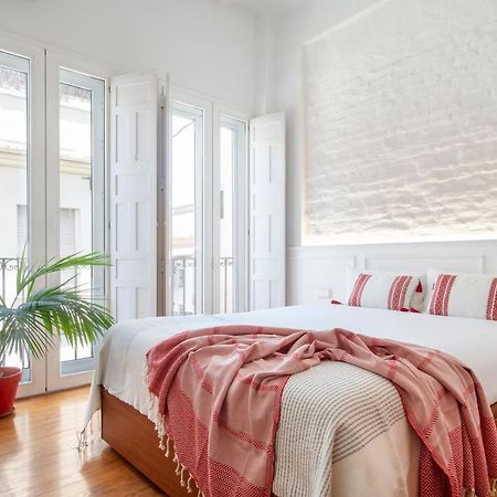 San Luis Luxury House With Terrace Villa Sevilla Bagian luar foto